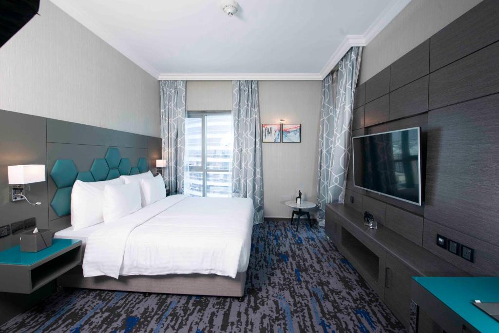 Deluxe Room Near Deira Clock Tower By Luxury Bookings