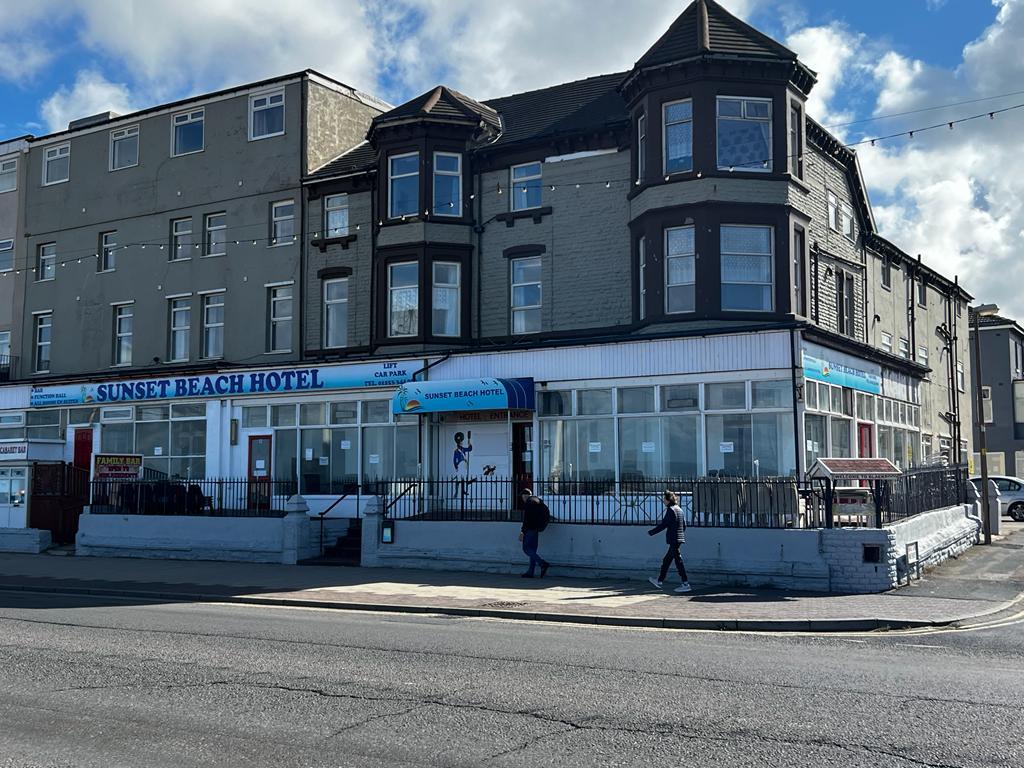 Sunset Beach Hotel