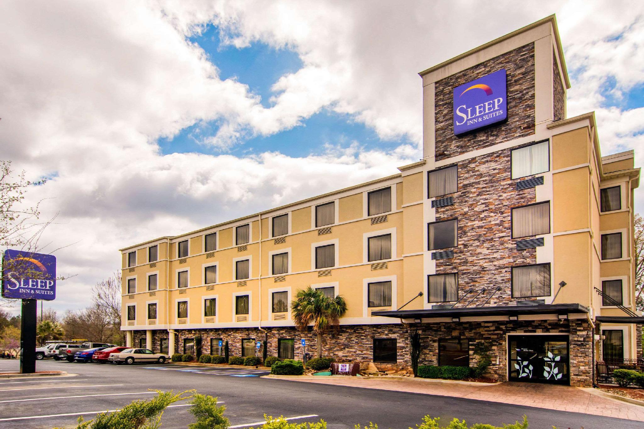 Sleep Inn & Suites