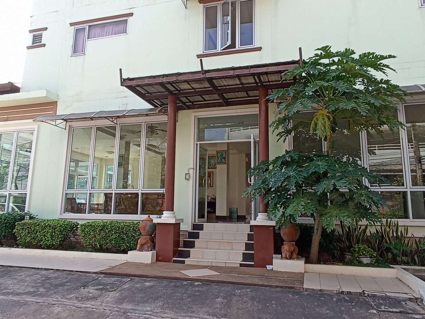 IYARA MANSION