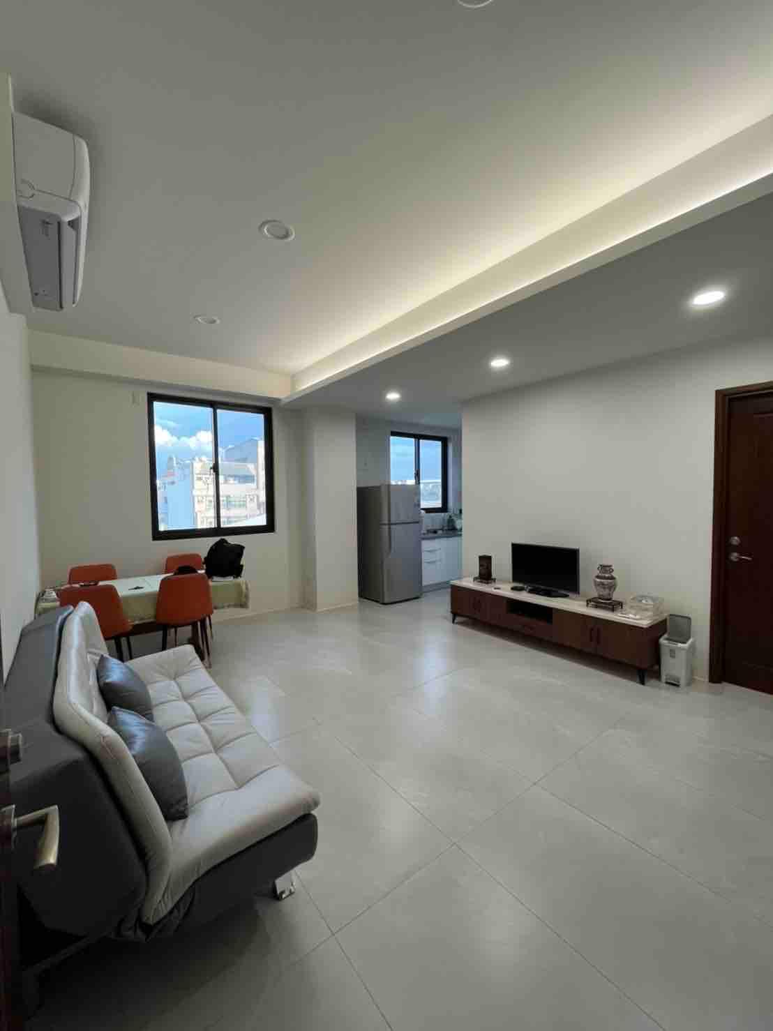 Art Small Apartment藝術小公寓