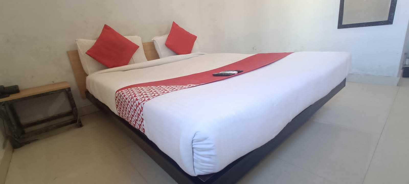 POP Harma Residency Near Juhu Beach