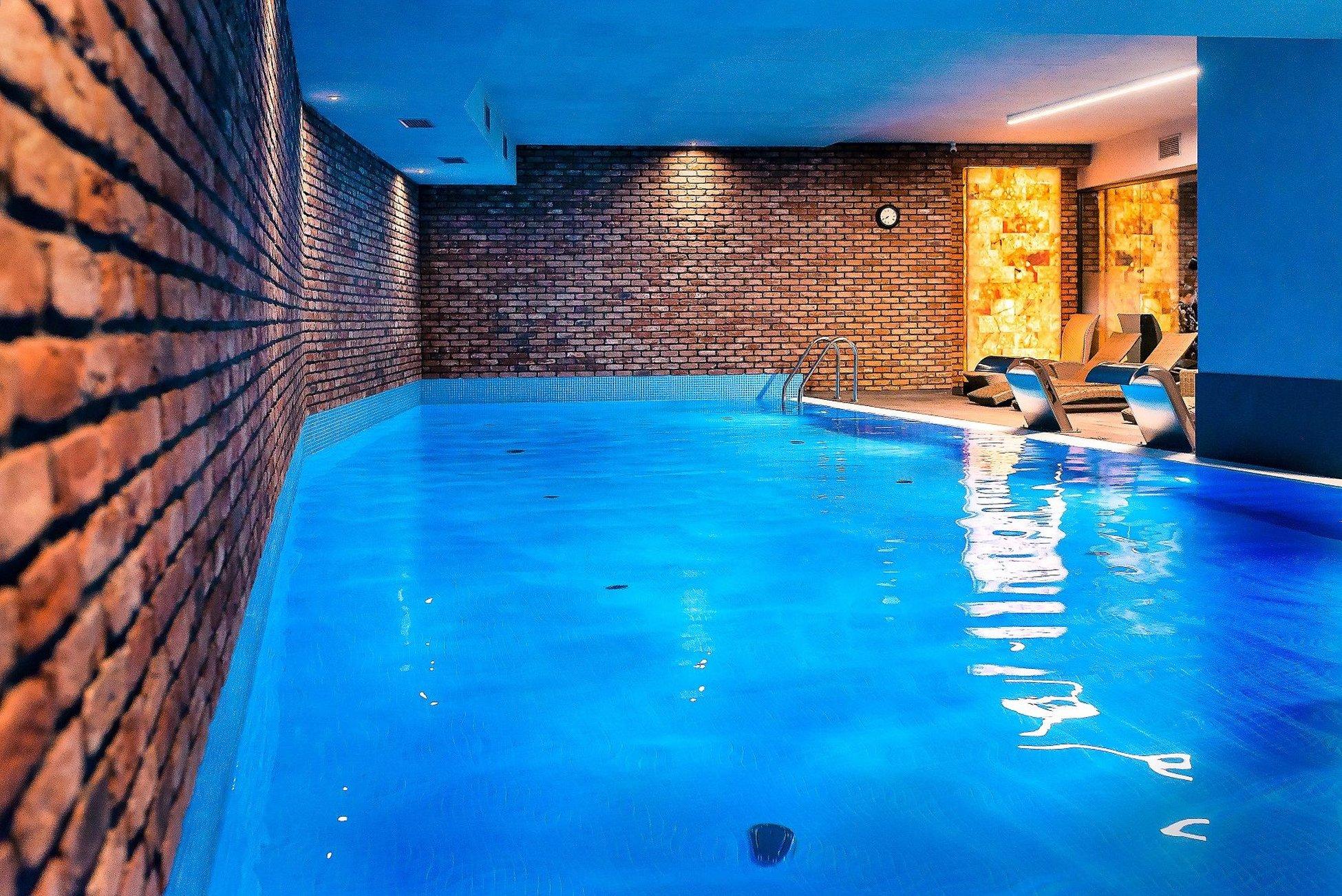 Hotel Almond Business & SPA
