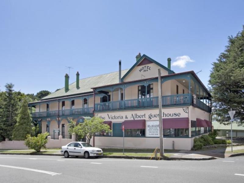 The Victoria & Albert Guesthouse