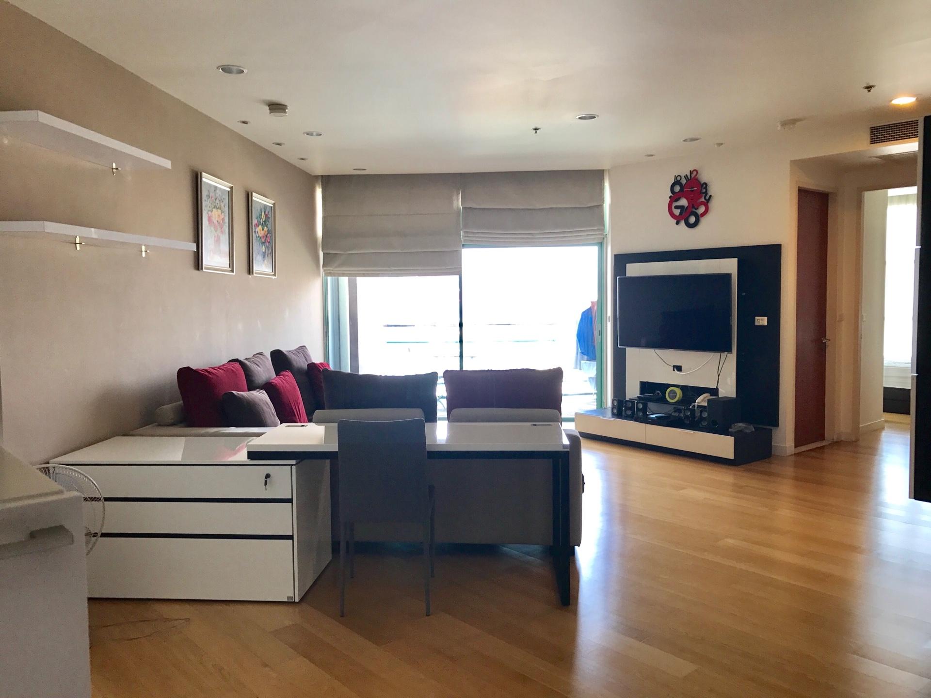 Fully Equip Lux 5Beds & 2BR & 2Bath Rm near River