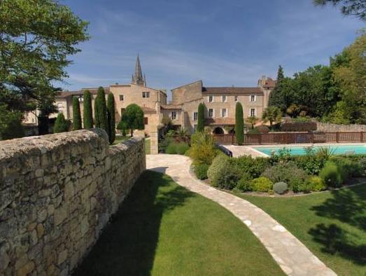 Au Logis des Remparts