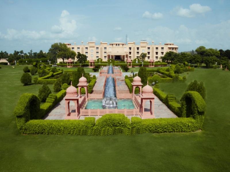 Hotel Gold Palace & Resort