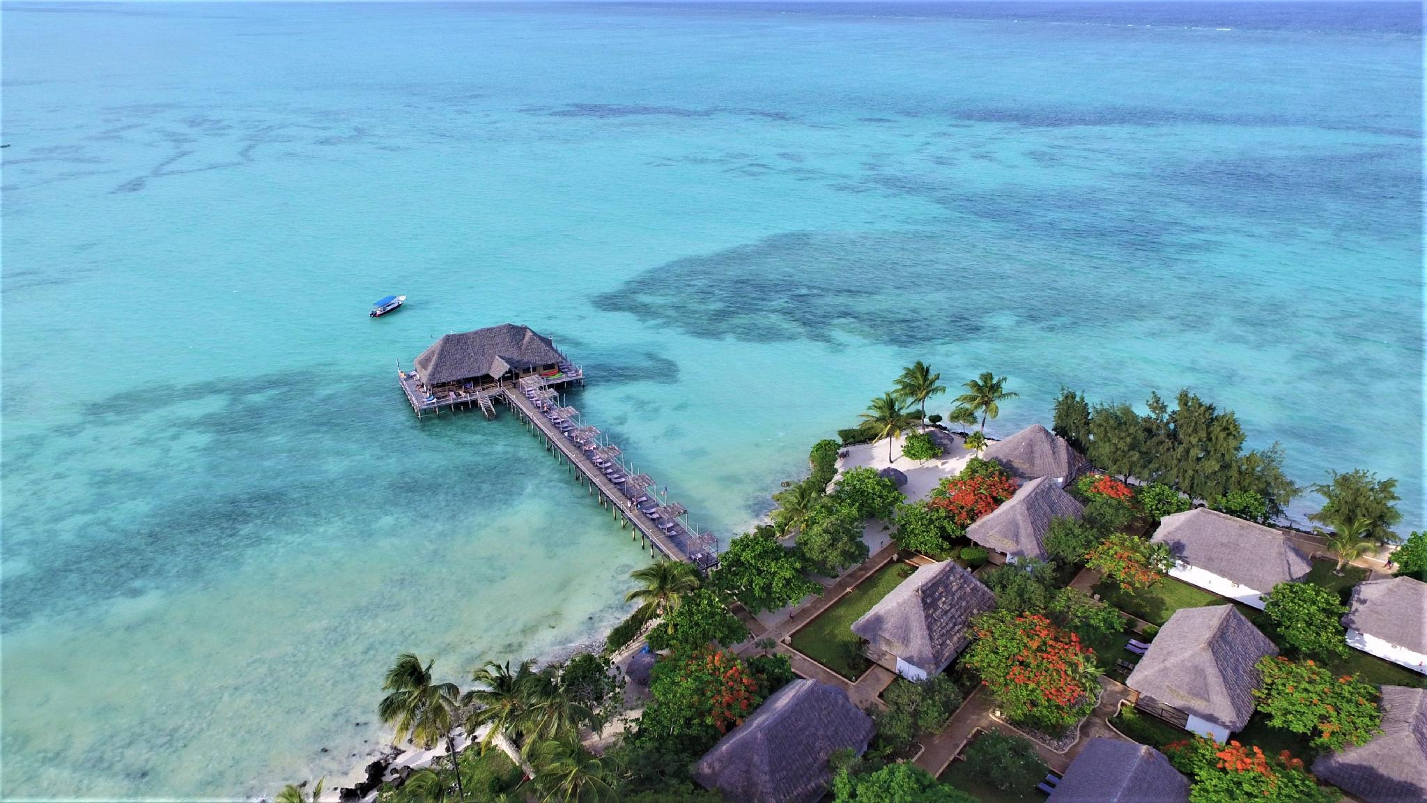 Reef and Beach Resort