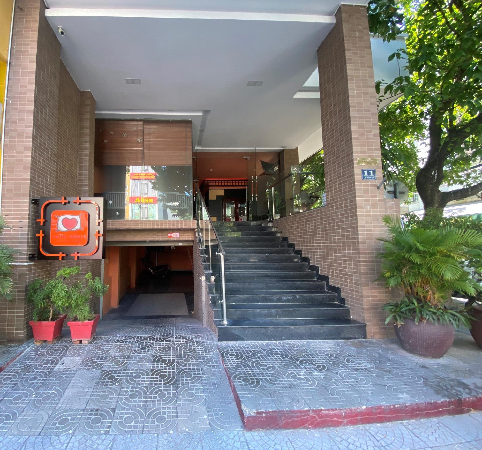 Chiic House 3 - Khách  sạn tình yêu