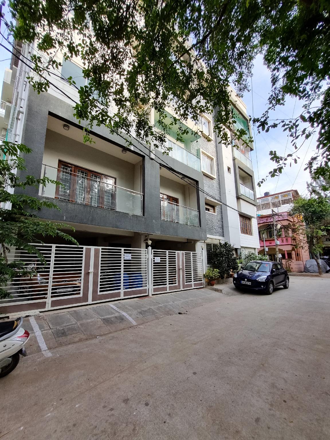 StayMazing Boutique 2BHK A/C Apartments-Hebbal