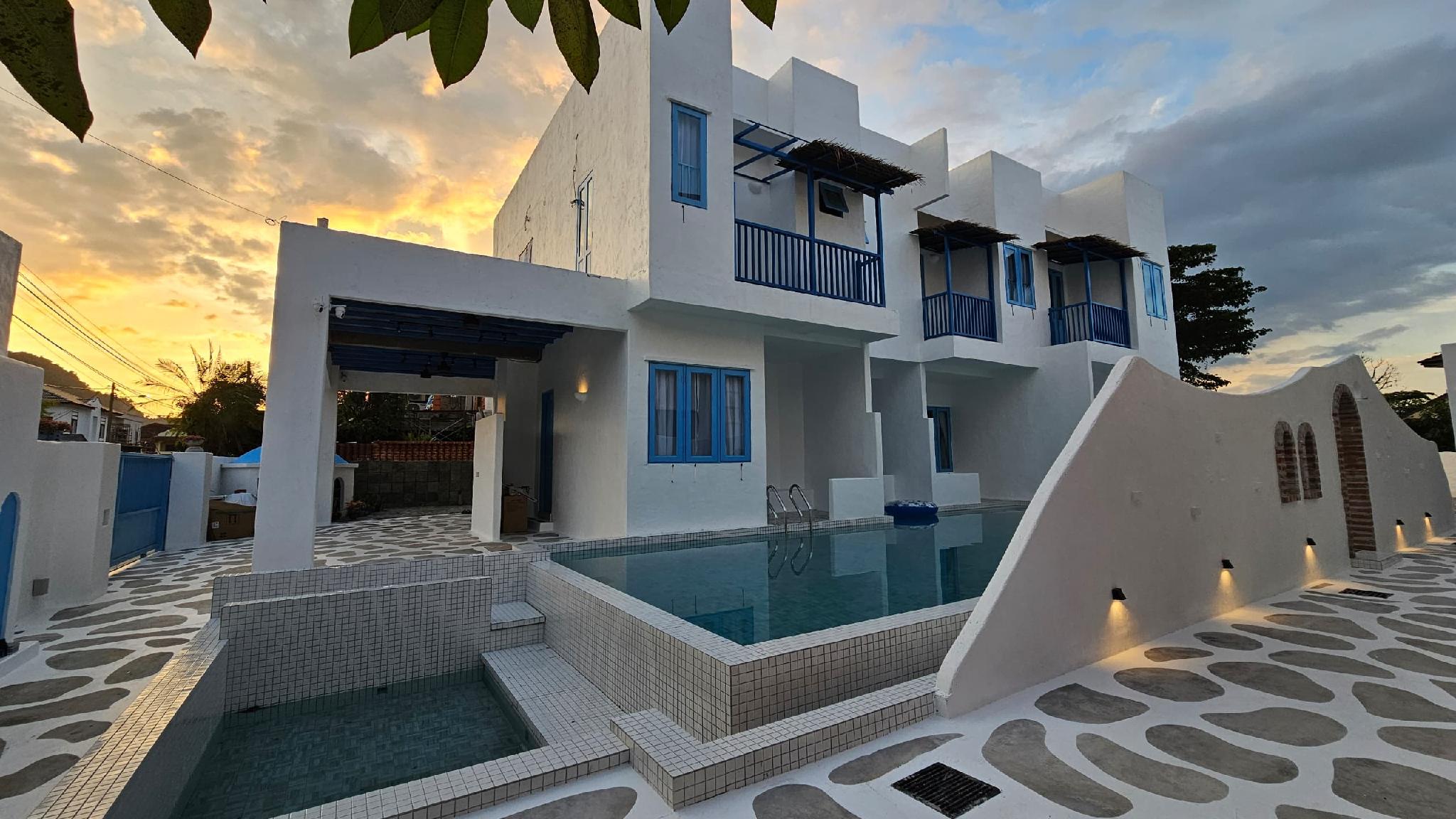 Ipoh Santorini 