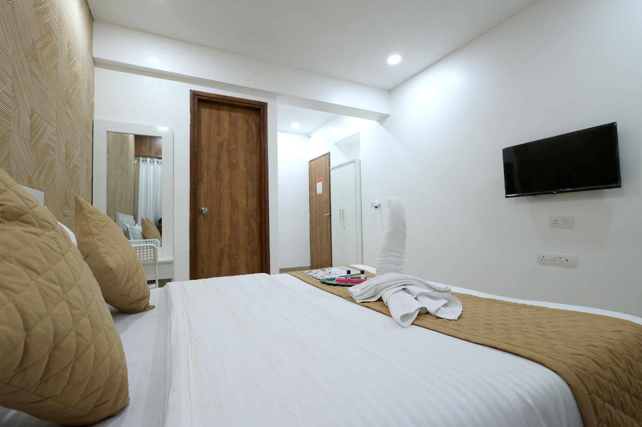 Luxury 3 BHK HomeSuite Malad