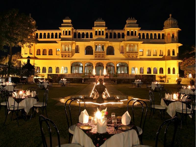 Fateh Bagh Hotel