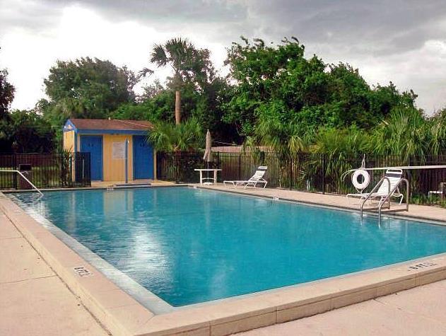 Motel 6 - Tampa Fairgrounds