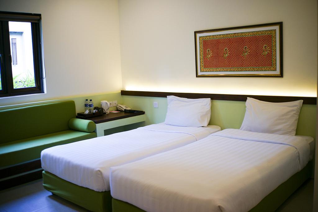 Comfort Twin Room near Ketapang Beach