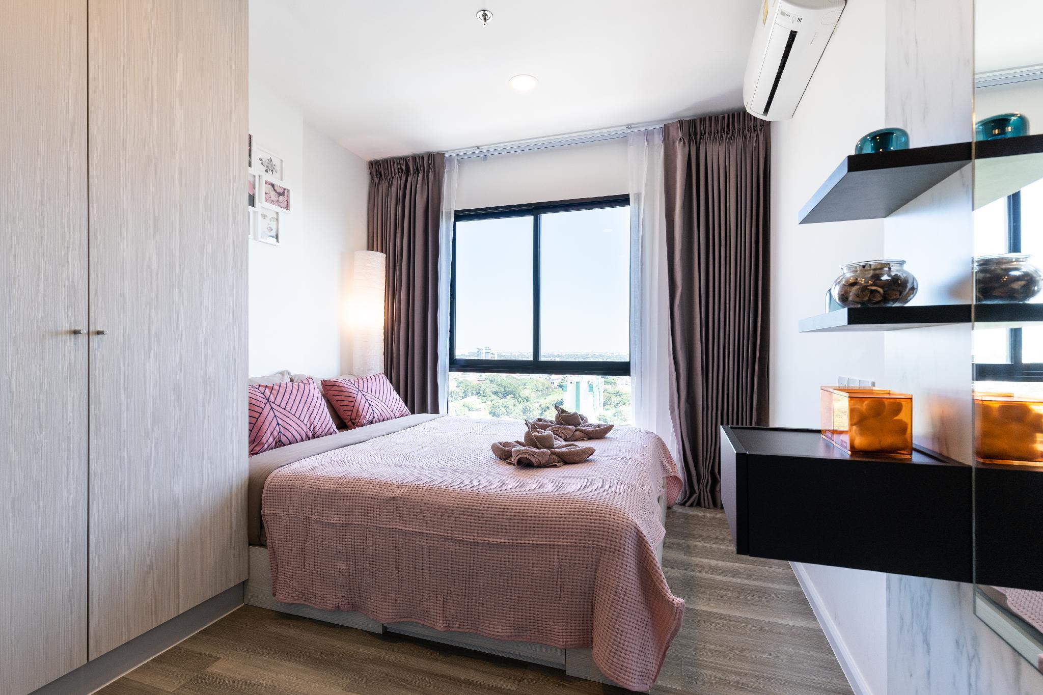 Cozy Hideaway Room near BTS Kaset & DMK airport