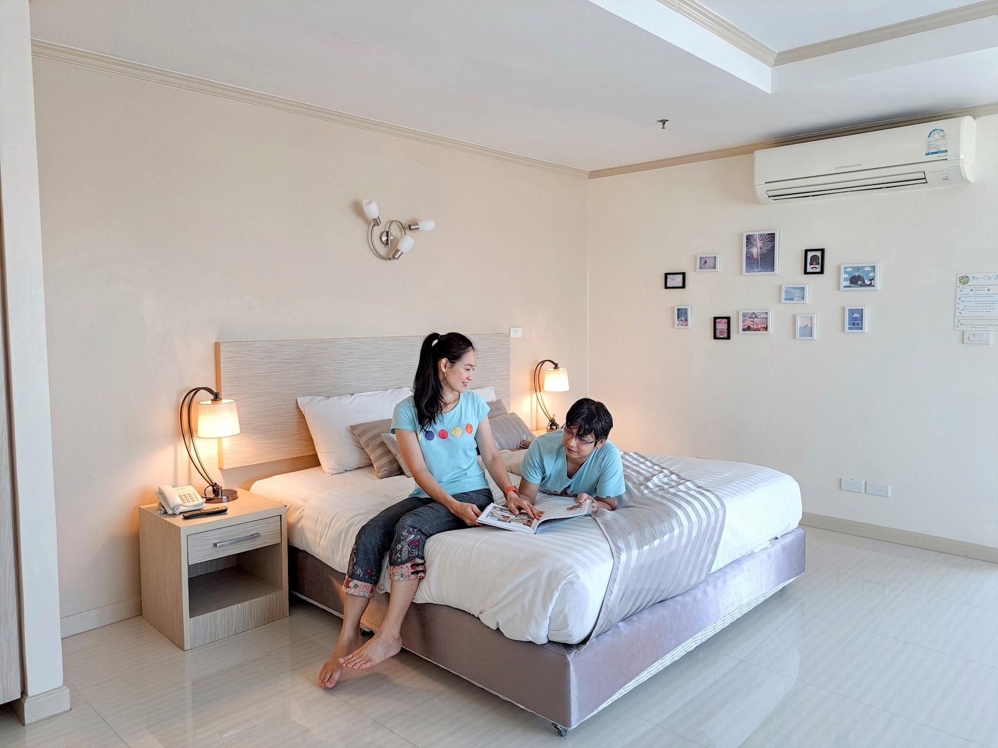 Thipurai city hotel (SHA Extra Plus)