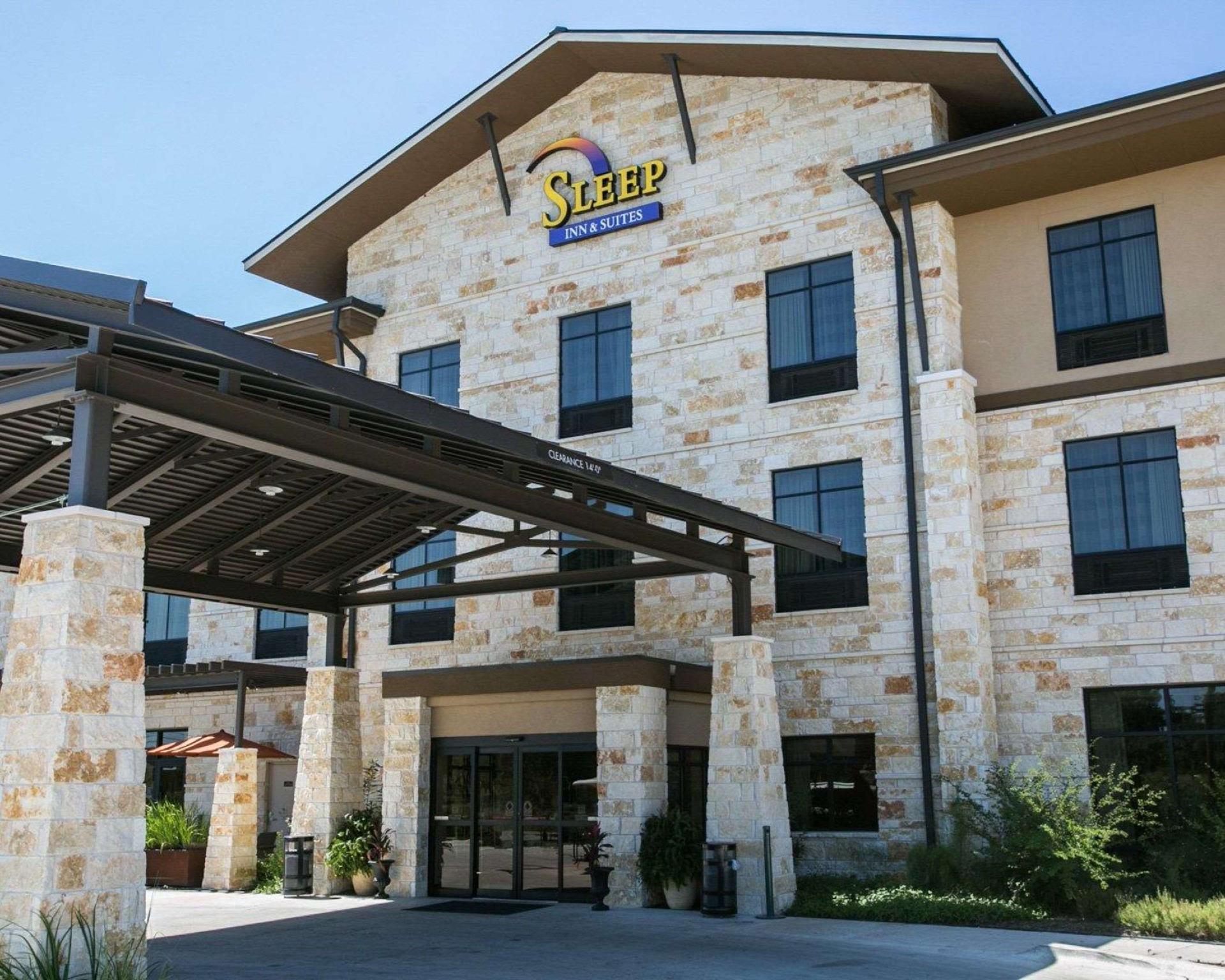 Sleep Inn & Suites