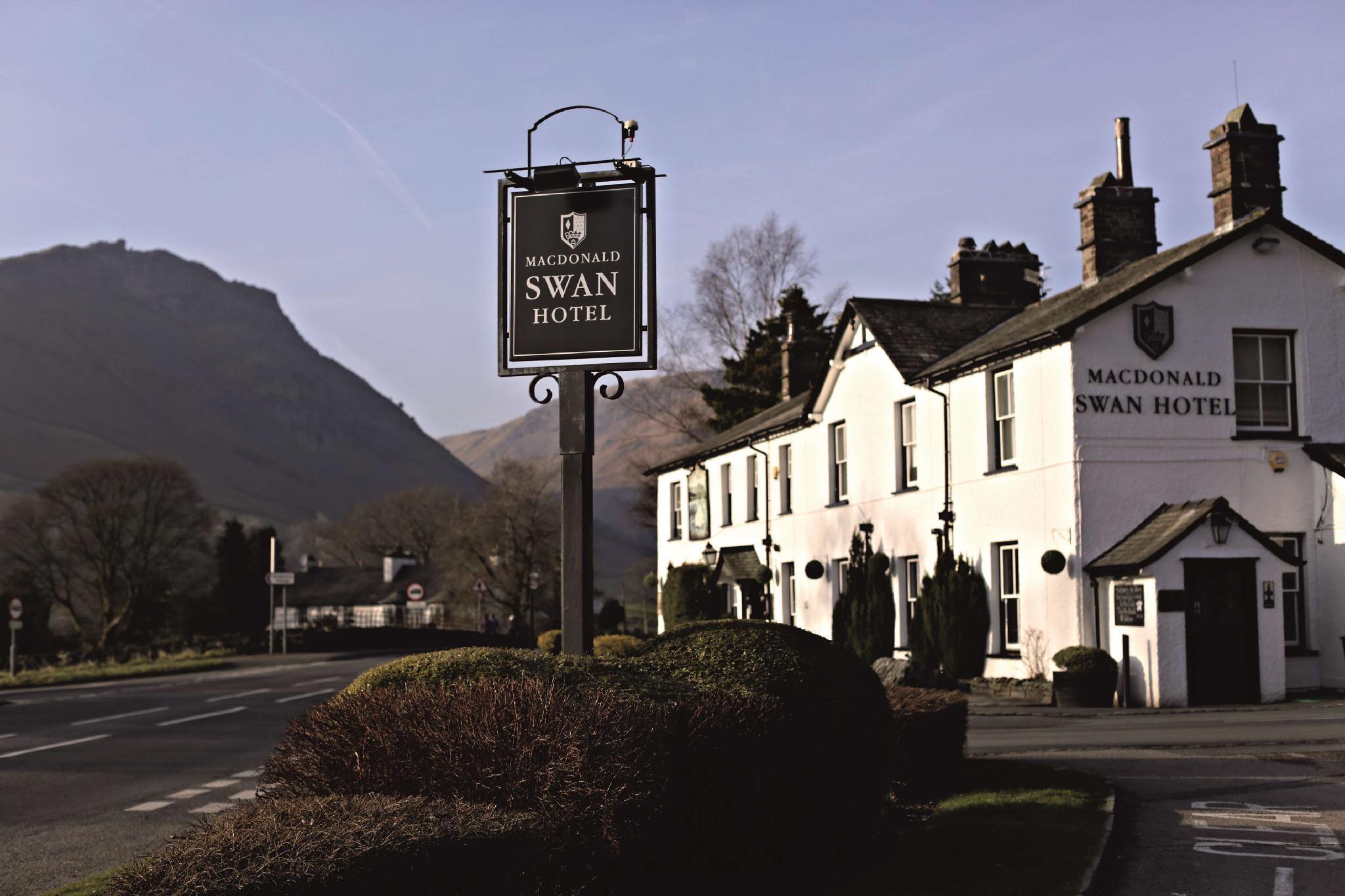 Macdonald Swan Hotel
