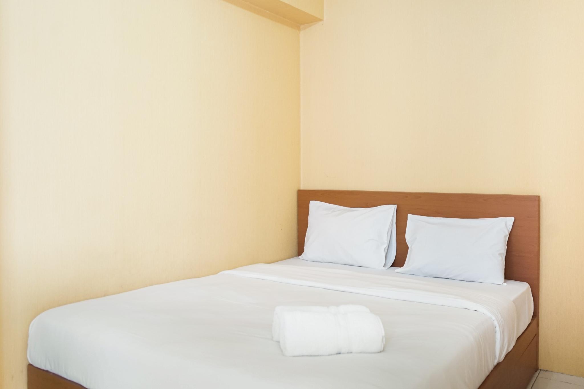 Warm 2BR Apartment Cibubur Village By Travelio