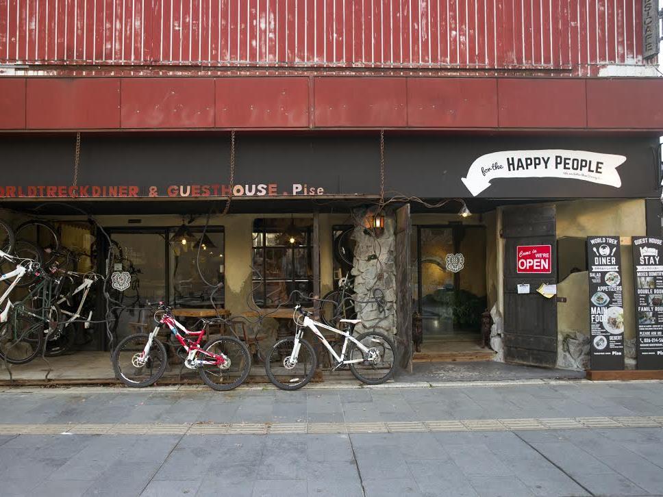 WORLDTRECK DINER & GUESTHOUSE-Pise