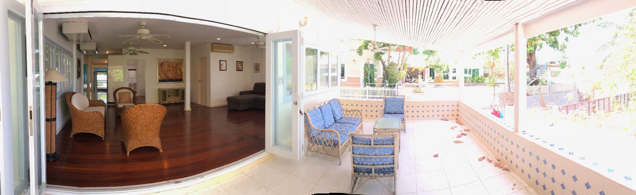 Beach house, private pool, 