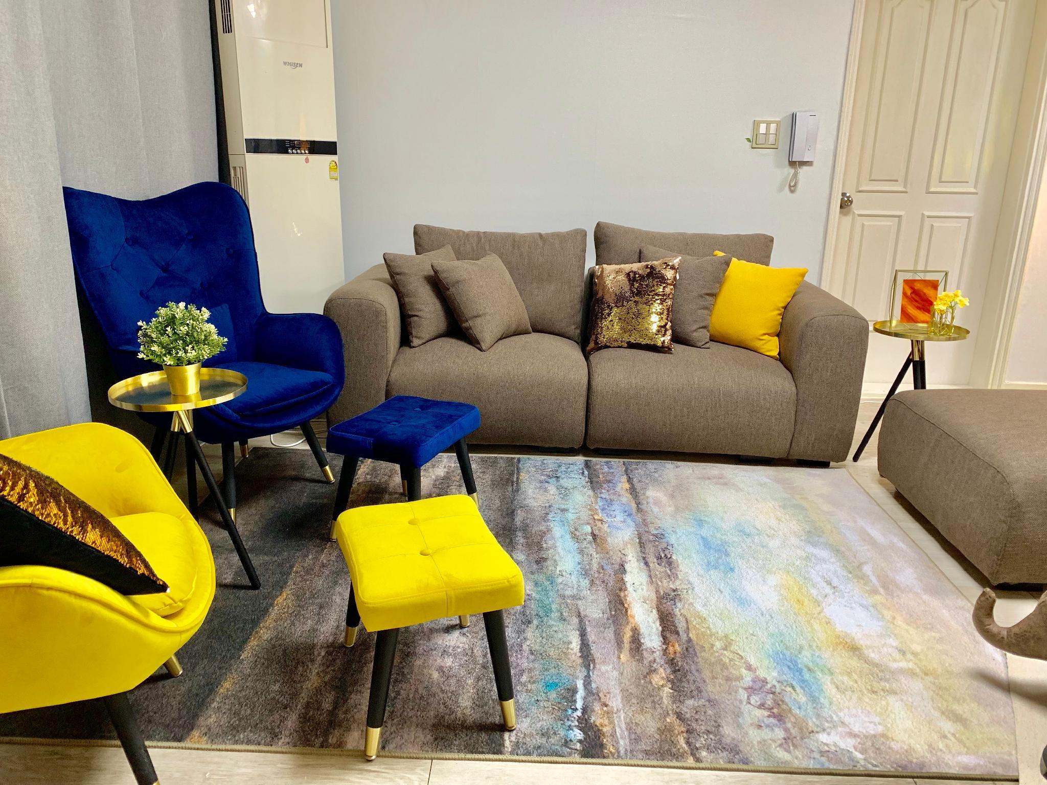 Spacious 4BR/2BA for Big Groups Middle of Itaewon