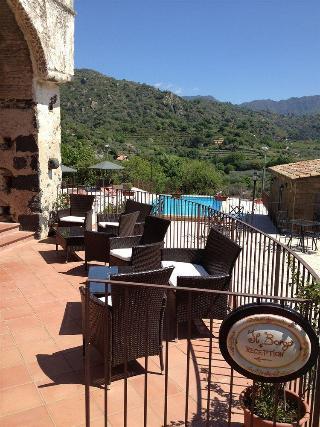 Terralcantara - Country Resort Il Borgo