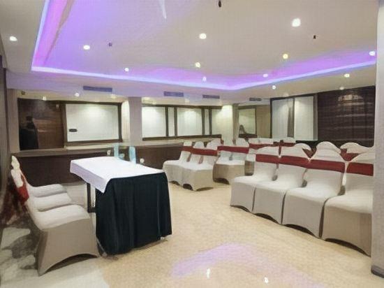 Hotel Chanakya