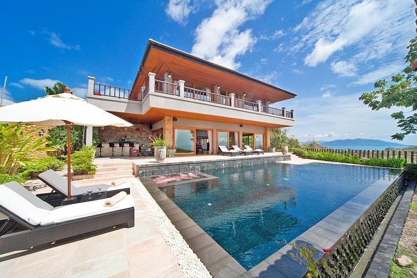 Villa Summitra No2 -4Bed PoolVilla in KohSamui