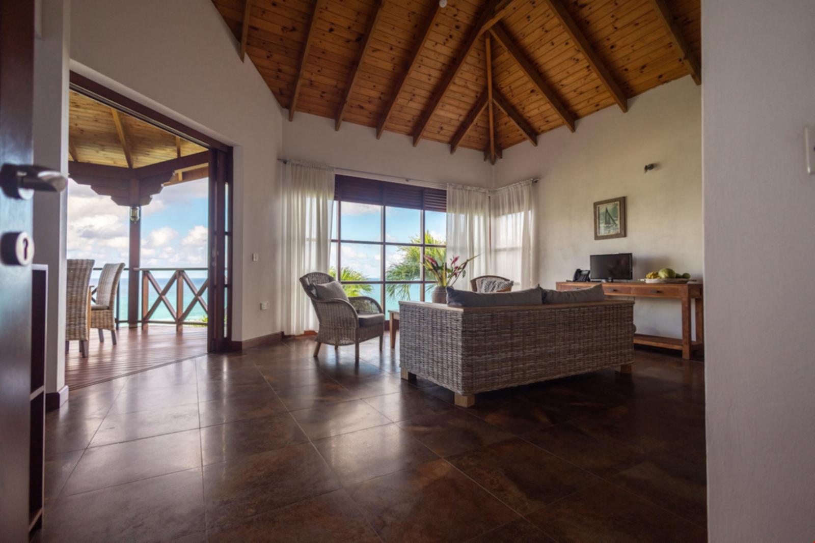 System.Collections.Generic.List`1[BluePillow.Application.SearchEngine.Dto.PhotoDto]?.ElementAt(1)?.Caption