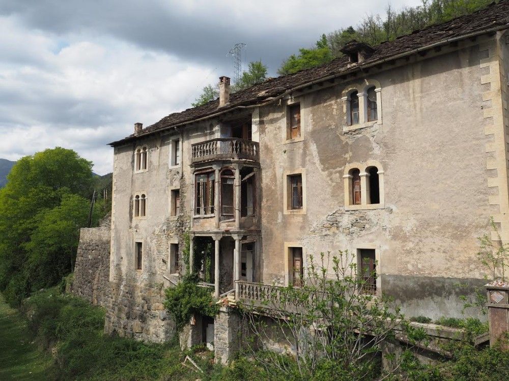 Holiday rentals Fiscal