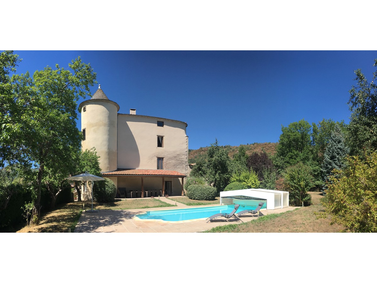 Apartment for 18 persons in Tornac, Cévennes<BR>4 bedrooms, 6 bathrooms, dishwasher, private pool, tm2
