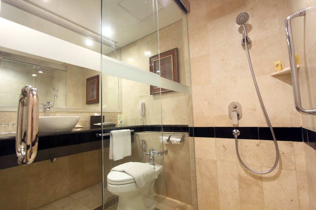 HOTEL CIPUTRA SEMARANG