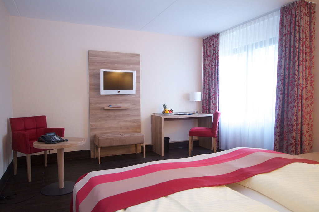 HOTEL RHEINTERRASSE BENRATH