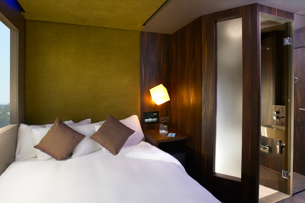 BLOC HOTEL GATWICK