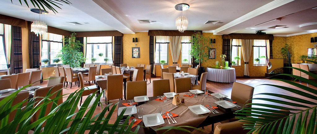 Teczowa Hotel  Restauracja