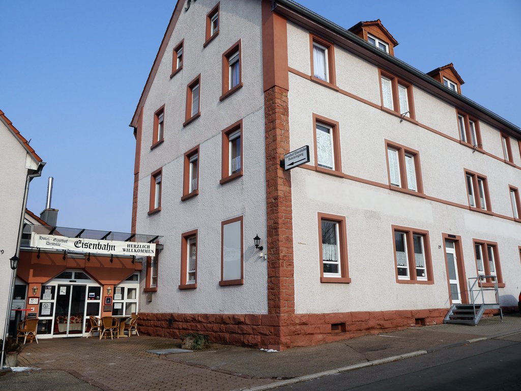Eisenbahn Gasthof - Destille