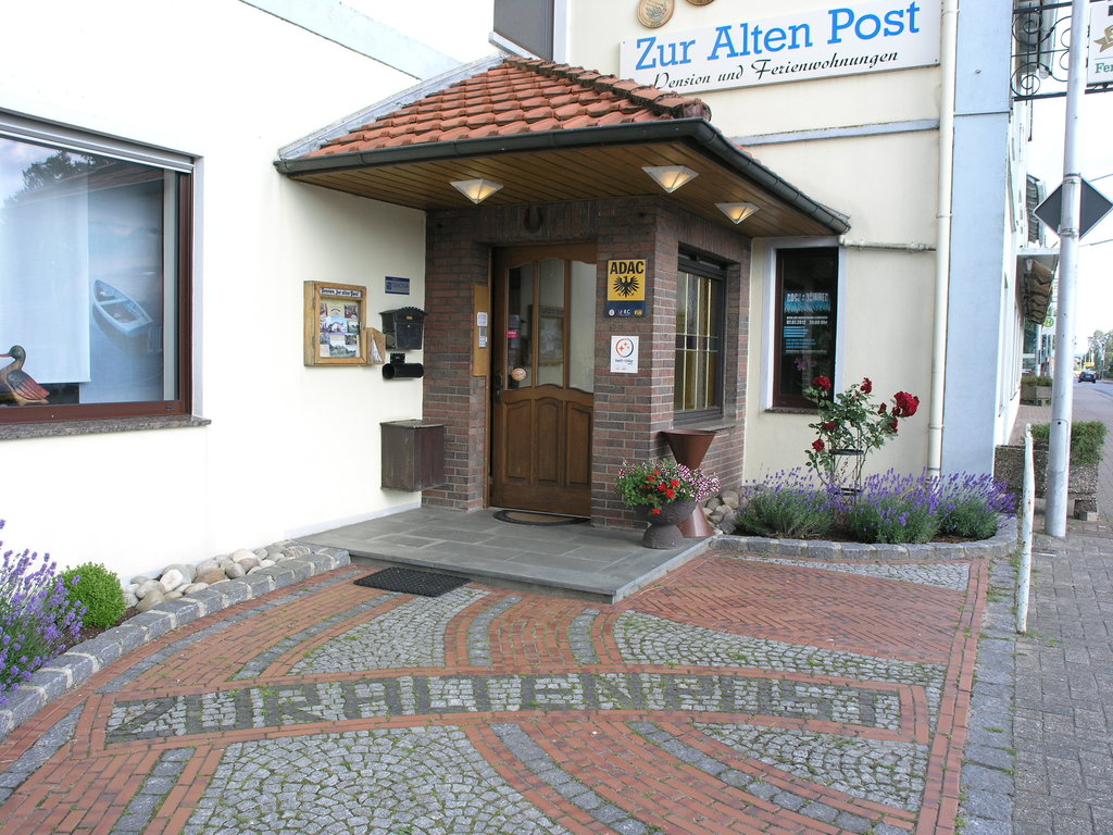 Zur Alten Post Garni