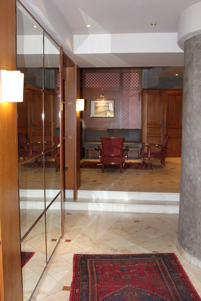 Au Cerf dOr Hotel restaurant