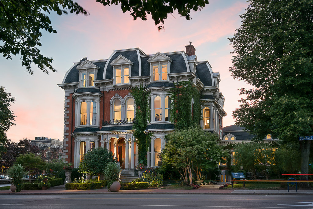 THE MANSION ON DELAWARE AVENUE