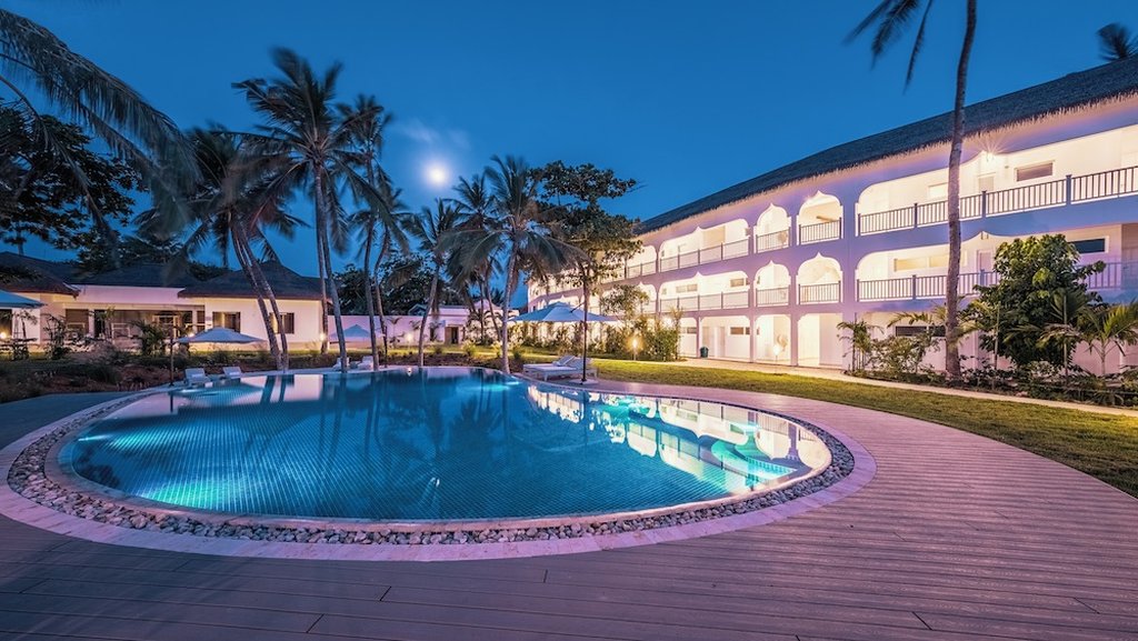 HEMINGWAYS WATAMU