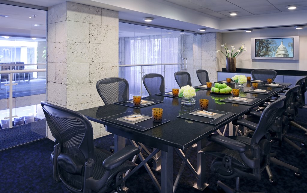 KIMPTON GEORGE HOTEL