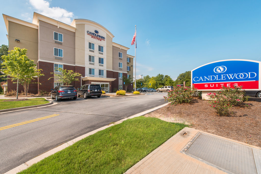 CANDLEWOOD SUITES LITHIA SPRING