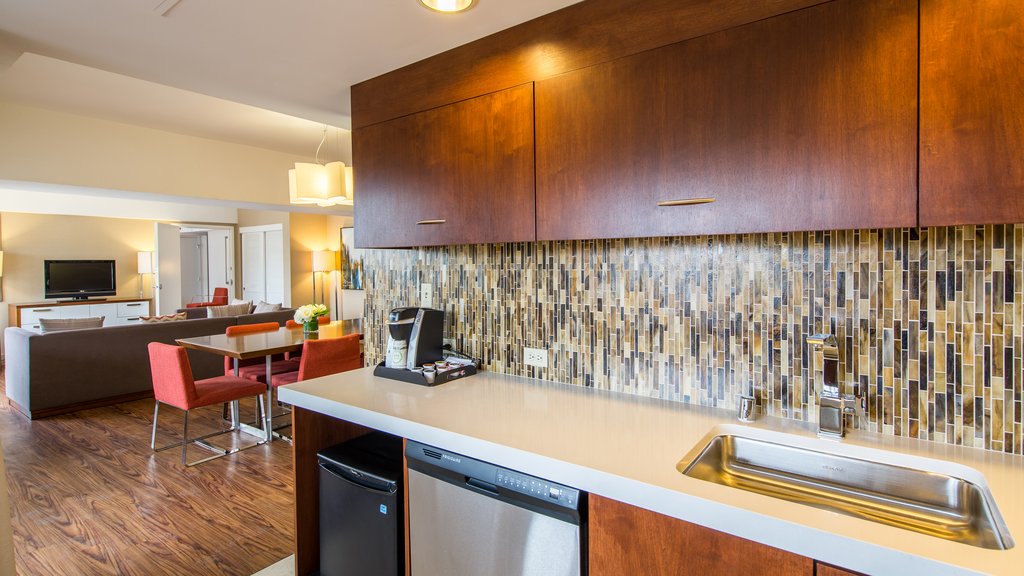 HOLIDAY INN GOLDEN GATEWAY