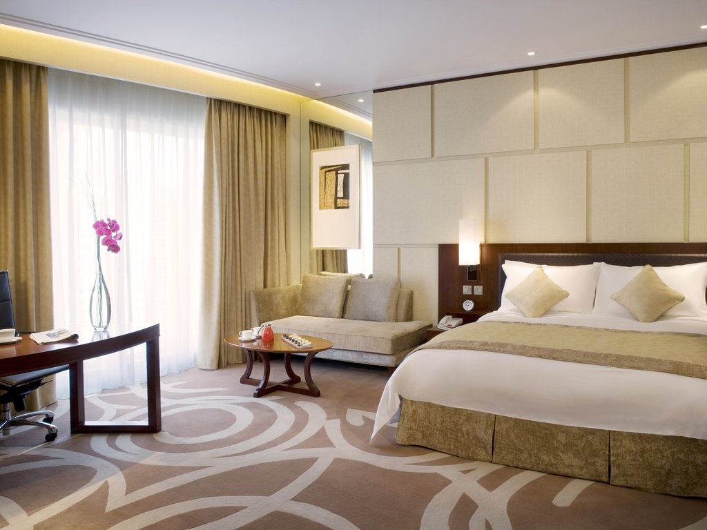 NEW WORLD DALIAN HOTEL