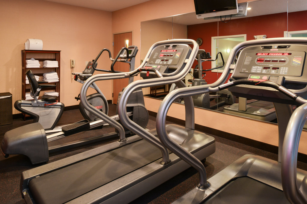 Holiday Inn Express & Suites LANCASTER-LITITZ