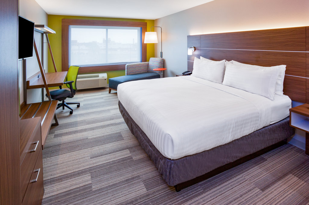 HOLIDAY INN EXP STES DOWNTOWN