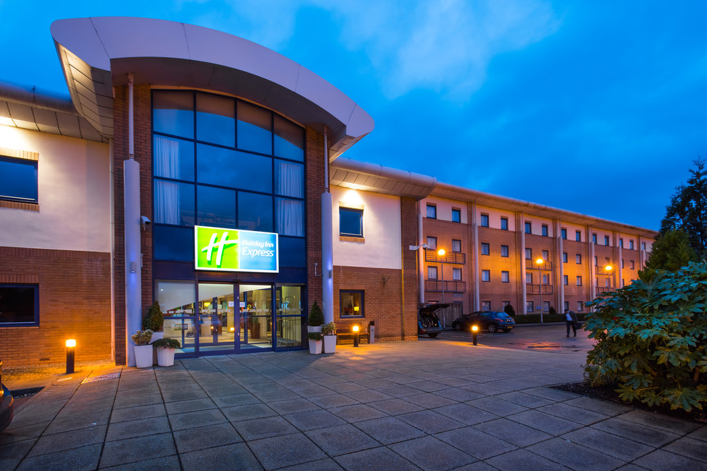 HOLIDAY INN EXP NEWPORT