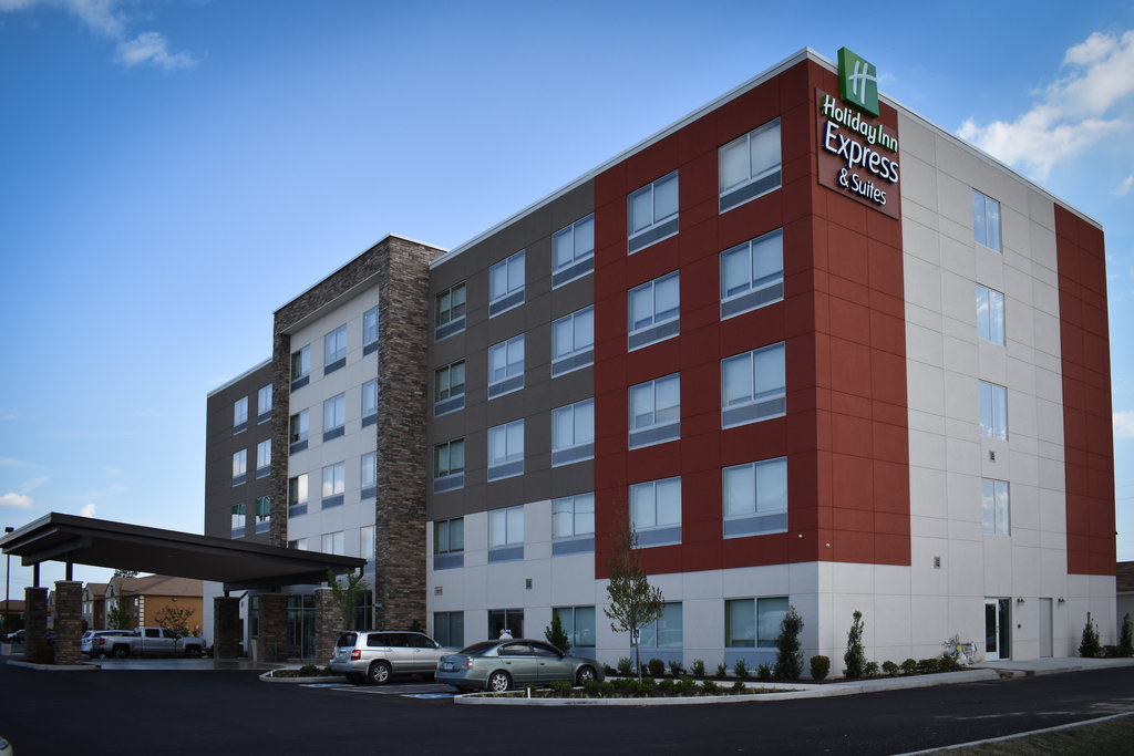 HOLIDAY INN EXP STES WEST MEMPHIS